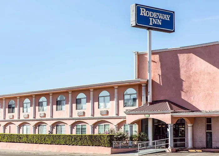 Rodeway Inn near Melrose Ave Los Angeles